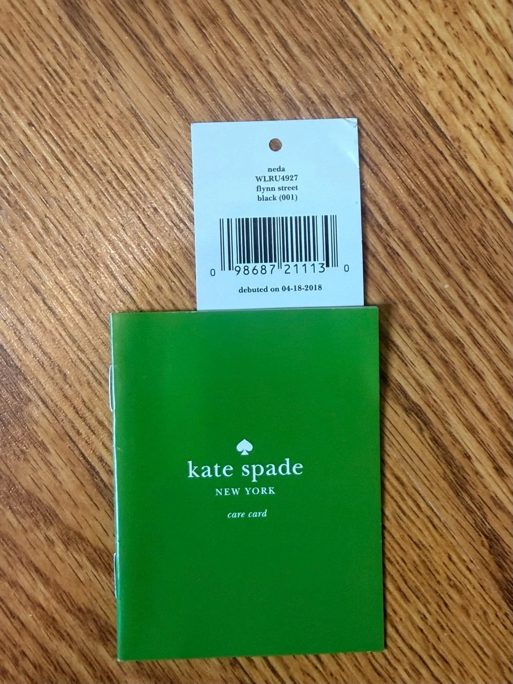 Kate Spade Neda Flynn Street Pebbled Leather Wallet w/ Stitching Detailing NWT